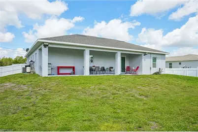 910 Richmond Ave N, Lehigh Acres, FL 33972 - Photo 34
