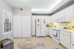 10105 Colonial Country Club Blvd, Fort Myers, FL 33913 - Photo 4
