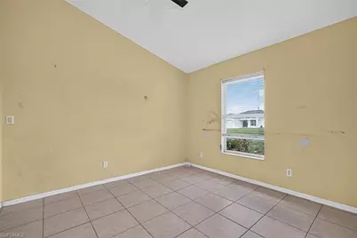 733 Chapman Ave S, Lehigh Acres, FL 33974 - Photo 18
