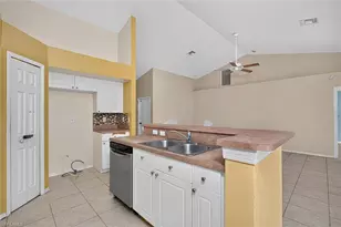 733 Chapman Ave S, Lehigh Acres, FL 33974 - Photo 8