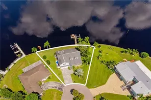 1943 Bahama Ave, Fort Myers, FL 33905 - Photo 2