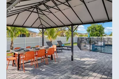 1002 NE 2nd Pl, Cape Coral, FL 33909 - Photo 14