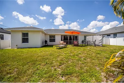 905 NE 17th St, Cape Coral, FL 33909 - Photo 28