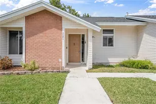 5581 Longleaf Dr, North Fort Myers, FL 33917 - Photo 2