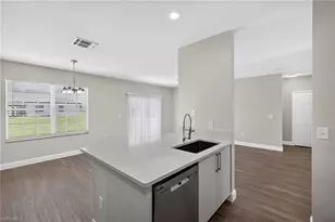 3900 4th St SW, Lehigh Acres, FL 33976 - Photo 12