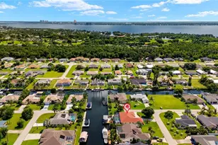 2223 SE 10th Ln, Cape Coral, FL 33990 - Photo 40