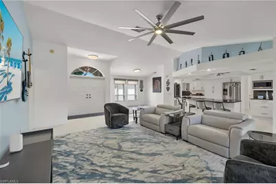 2223 SE 10th Ln, Cape Coral, FL 33990 - Photo 16