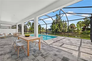 629 SW 13th St, Cape Coral, FL 33914 - Photo 6