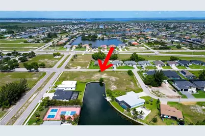 505 SW 31st Pl, Cape Coral, FL 33991 - Photo 2