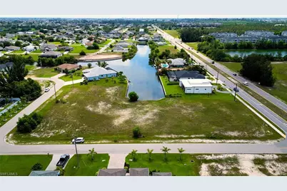 505 SW 31st Pl, Cape Coral, FL 33991 - Photo 6
