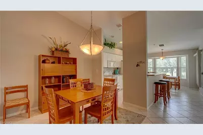 8083 Queen Palm Ln #424, Fort Myers, FL 33966 - Photo 16