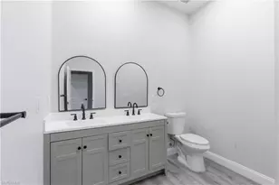 923 Milwaukee Blvd, Lehigh Acres, FL 33974 - Photo 26