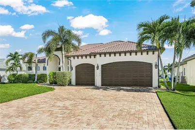 1723 SW 43rd Ter, Cape Coral, FL 33914 - Photo 6