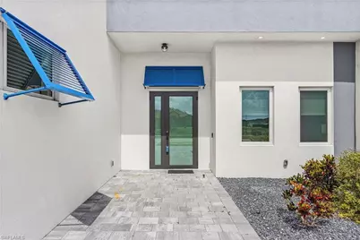 300 Chiquita Blvd N, Cape Coral, FL 33993 - Photo 4