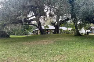 4002 Teak Ct, Labelle, FL 33935 - Photo 2