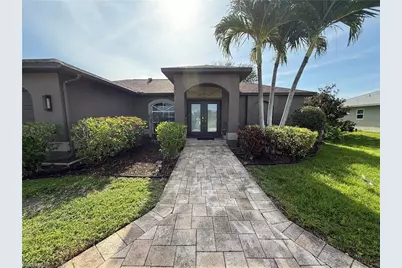 3005 SW 8th Pl, Cape Coral, FL 33914 - Photo 2
