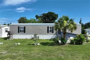 4976 Curlew Dr, Saint James City, FL 33956 - Photo 2