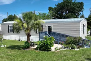 4976 Curlew Dr, Saint James City, FL 33956 - Photo 1