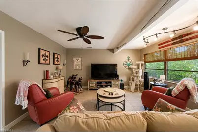 1410 Paloma Dr, Fort Myers, FL 33901 - Photo 10