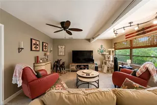 1410 Paloma Dr, Fort Myers, FL 33901 - Photo 10
