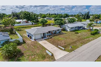 22 Colorado Rd, Lehigh Acres, FL 33936 - Photo 24