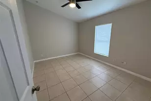 315 Melissa Ave, Lehigh Acres, FL 33974 - Photo 14