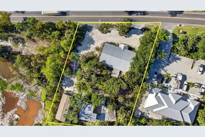 1446 Periwinkle Way, Sanibel, FL 33957 - Photo 12