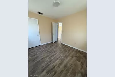 2238 Wolverton Ct #1, Alva, FL 33920 - Photo 4