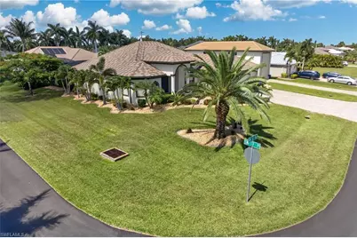 1725 SW 52nd Ter, Cape Coral, FL 33914 - Photo 50