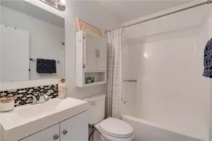1319 SW 34th St, Cape Coral, FL 33914 - Photo 18