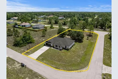 743 Fuller Ave S, Lehigh Acres, FL 33974 - Photo 2