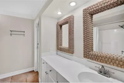 5231 Greenbriar Dr, Fort Myers, FL 33919 - Photo 46