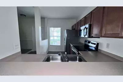 8239 Pacific Beach Dr, Fort Myers, FL 33966 - Photo 8