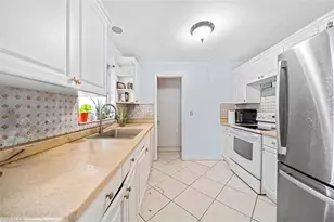 27 NE 20th Ave, Cape Coral, FL 33909 - Photo 18