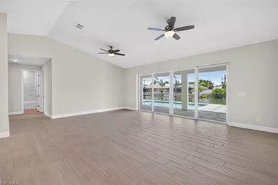 29 NE 20th Ct, Cape Coral, FL 33909 - Photo 14