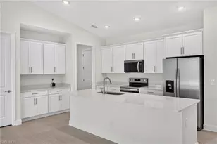 29 NE 20th Ct, Cape Coral, FL 33909 - Photo 16