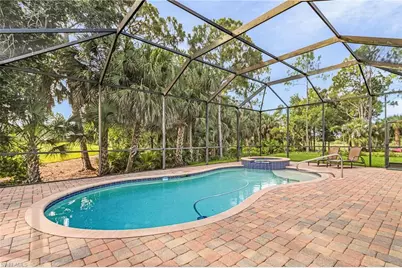9132 Leatherwood Loop, Lehigh Acres, FL 33936 - Photo 22