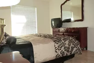 1000 SW 37th St, Cape Coral, FL 33914 - Photo 22