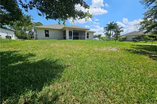 3401 37th St SW, Lehigh Acres, FL 33976 - Photo 18