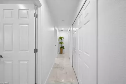 512 NW 24th Ave, Cape Coral, FL 33993 - Photo 8