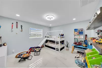 512 NW 24th Ave, Cape Coral, FL 33993 - Photo 10