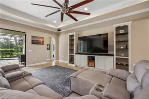 10100 Belcrest Blvd, Fort Myers, FL 33913 - Photo 12