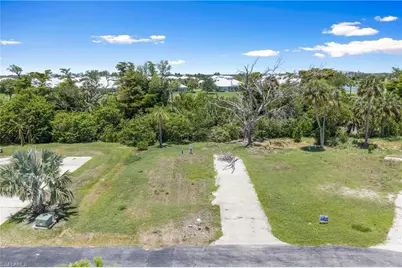 13710 Osprey Dr, Fort Myers, FL 33908 - Photo 4