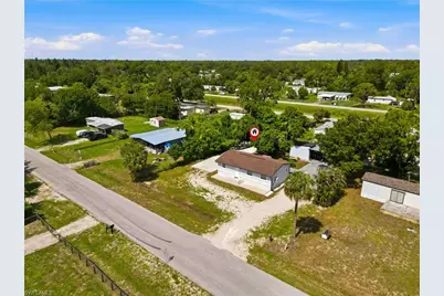 8338 McDaniel Dr, North Fort Myers, FL 33917 - Photo 24