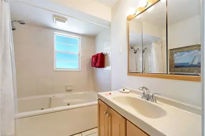 1140 SW 44th St, Cape Coral, FL 33914 - Photo 8