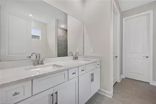 633 SW 13th St, Cape Coral, FL 33991 - Photo 16