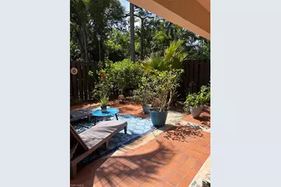 7123 Penner Ln #7, Fort Myers, FL 33907 - Photo 2