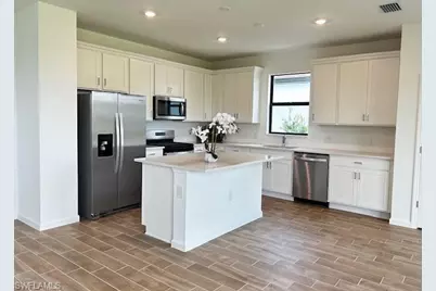 24869 Surf Haven Ln, Bonita Springs, FL 34135 - Photo 2