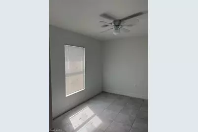 6064 Laurelwood Dr, Fort Myers, FL 33905 - Photo 8