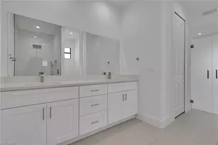2208 NE 9th Ave, Cape Coral, FL 33909 - Photo 26